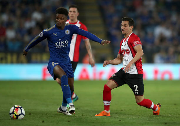 官方：利兹联后卫沃贝尔租借加盟不莱梅.