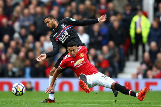 邮报：避免矛盾加剧，曼联让拉什福德等5人推迟归队十分谨慎.